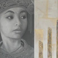 Acrylgemälde in goldenen und gelben Strukturen mit Grisaille  eines balinesischen Tänzers